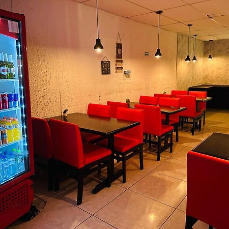 On Hostel II Gru Aeroporto Translado 24 Hs Guarulhos Kültér fotó