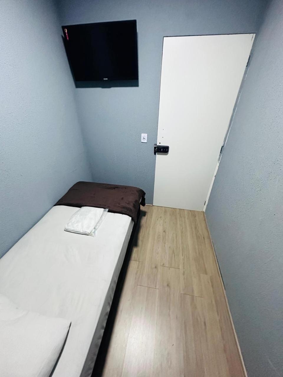 On Hostel II Gru Aeroporto Translado 24 Hs Guarulhos Kültér fotó